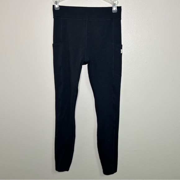 Vuori Pants - Vuori soft lined pocket leggings